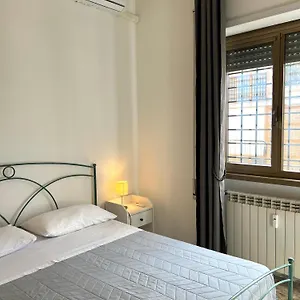 https://eufonia-gemelli-apartment.it-romehotels.com